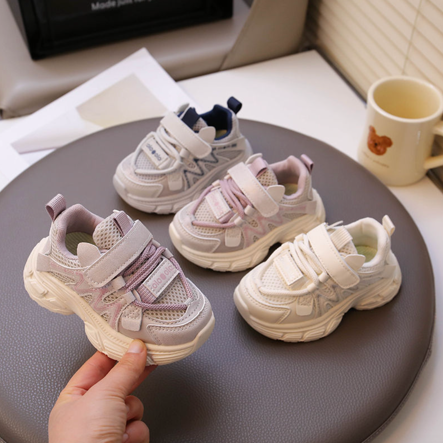 Kids Breathable Mesh Sports Shoes