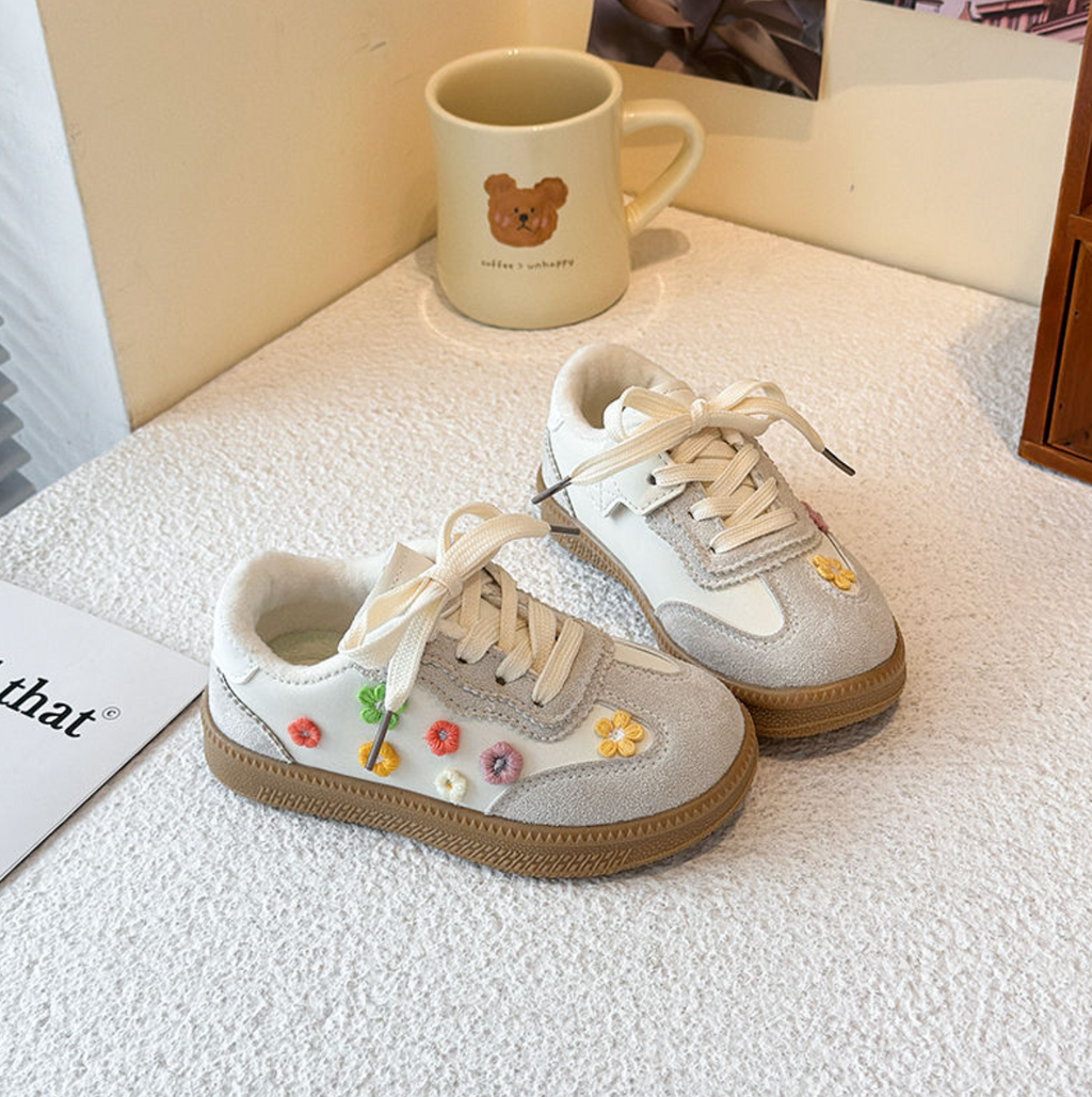 Girls' Lightweight Sports Shoes