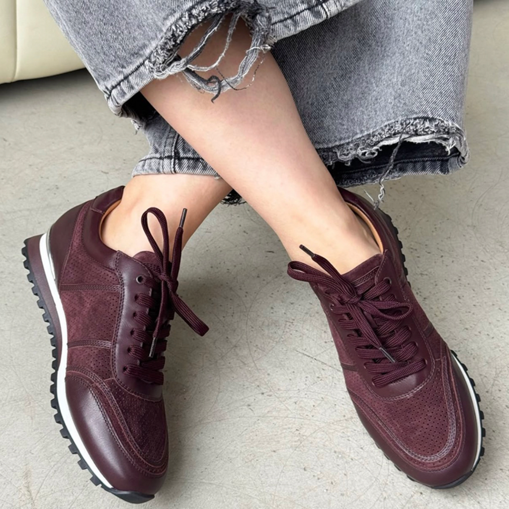 Perforated Detail Serrated Sole Fashion Shoes